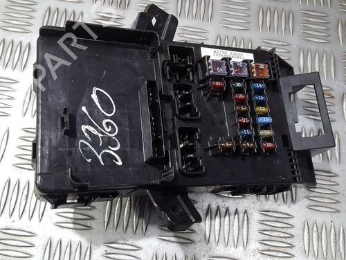 Used Fuse box Fuse box TOYOTA AVENSIS (_T22_) 2.0 D-4D (CDT220_, CDT220R) (110 hp) 33498323 33498323
