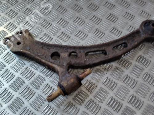 Used Right front suspension arm Right front suspension arm LEXUS RX (MCU15) 300 (MCU10_, MCU10R) (201 hp) 35681505 35681505