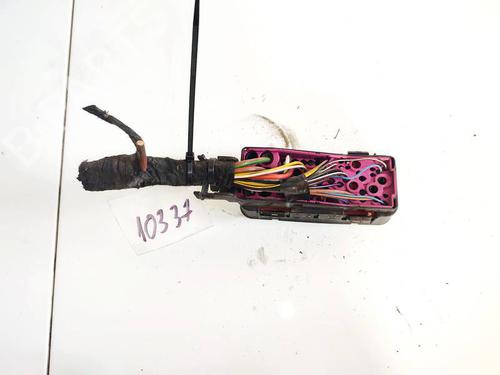 Used Fuse box Fuse box OPEL ASTRA H (A04) 1.9 CDTI (L48) (100 hp) 32584450 32584450