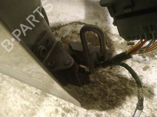 hingedoor-check-strap-seat-altea-5p1-2004-2005-2006-2007-2008-2009-2010-2011-2012-2013-2014-2015-34388102 main image