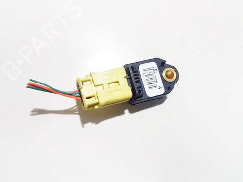 Used Electronic module Electronic module LEXUS IS II (_E2_) 220d (ALE20) (177 hp) 33099563 33099563