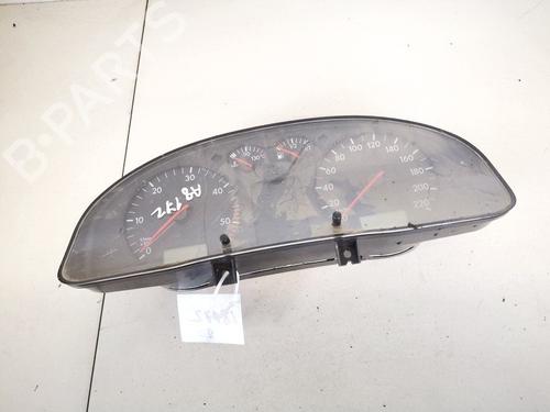 Used Instrument cluster Instrument cluster VW PASSAT B5 Variant (3B5) 1.9 TDI (110 hp) 35399959 35399959
