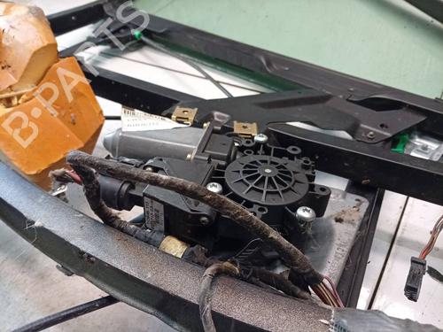 Left front window motor AUDI A4 B5 (8D2) 1.6 | BP35620990E21 - Image 2