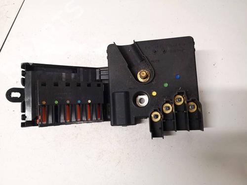Used Fuse box MERCEDES-BENZ CLS (C219) CLS 320 CDI (219.322) (224 hp) 32621645