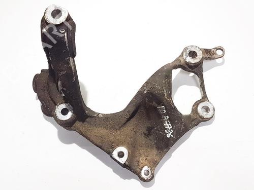 Used Right front suspension arm Right front suspension arm HONDA CIVIC VIII Hatchback (FN, FK) 2.2 CTDi (FK3) (140 hp) 35464200 35464200