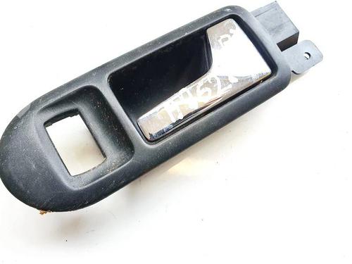 Used Front right interior door handle Front right interior door handle VW GOLF IV (1J1) 1.9 SDI (68 hp) 35248567 35248567