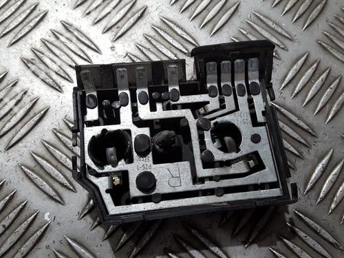 Used Lamp holder Lamp holder AUDI 100 C4 Avant (4A5) 2.0 E 16V quattro (140 hp) 35696491 35696491