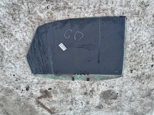 Used Rear right door window Rear right door window 34915797 34915797