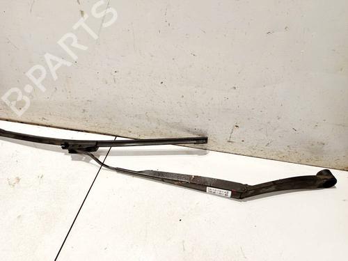 front-windshield-wiper-arm-hyundai-santa-fe-ii-cm-2005-2006-2007-2008-2009-2010-2011-2012-2013-2014-2015-32556249 main image
