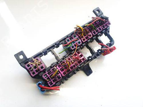 Fuse box SKODA SUPERB I (3U4) 2.5 TDI | BP33565165E1 - Image 3