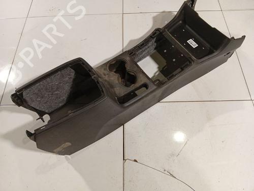 Used Middle console Middle console 36821051 36821051