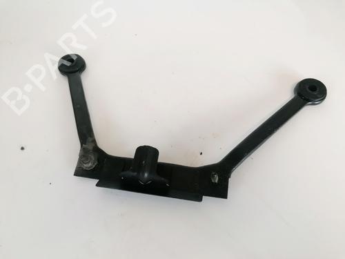 Støtte Støtte VW VENTO (1H2) 1.9 TD (75 hp) 32882630 32882630