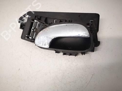 Used Front right interior door handle Front right interior door handle 34744239 34744239