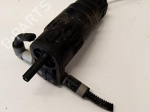 washer-pump-skoda-octavia-ii-1z3-2004-2005-2006-2007-2008-2009-2010-2011-2012-2013-35832090 main image