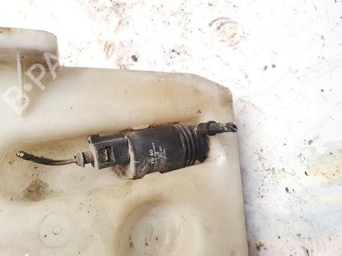 Used Washer pump Washer pump SKODA OCTAVIA II (1Z3) 2.0 FSI (150 hp) 35467186 35467186