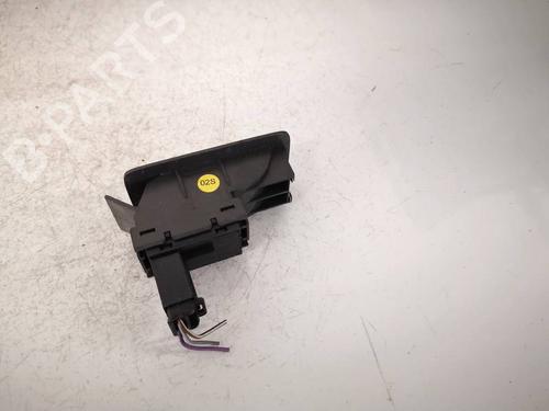 Switch VW GOLF PLUS V (5M1, 521) 1.9 TDI | BP38431627I30 - Image 2
