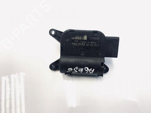 Used Electronic module Electronic module SKODA OCTAVIA II (1Z3) 1.9 TDI (105 hp) 33089459 33089459
