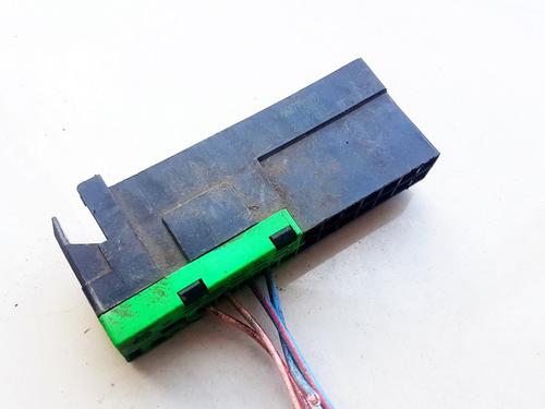 fuse-box-citroen-c5-i-dc_-2001-2002-2003-2004-2005-33525406 main image