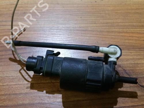 Used Washer pump Washer pump RENAULT LAGUNA I (B56_, 556_) 1.6 16V (B568, B561) (107 hp) 35870759 35870759