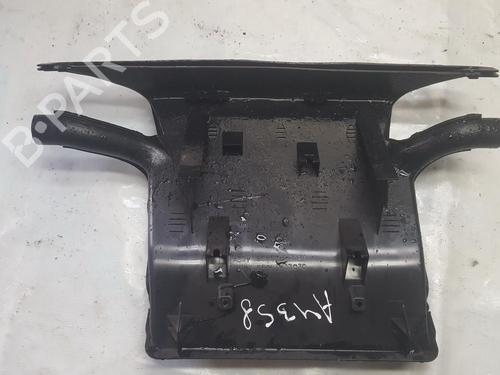 Used Air vent Air vent TOYOTA COROLLA Verso (_E12_) 2.0 D-4D (CDE120_, CDE120R) (90 hp) 33508332 33508332