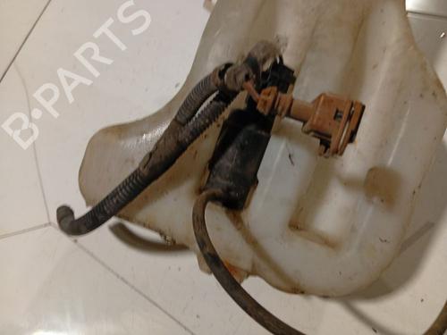 washer-pump-iveco-daily-iv-platformchassis-2006-2007-2008-2009-2010-2011-2012-34870944 main image