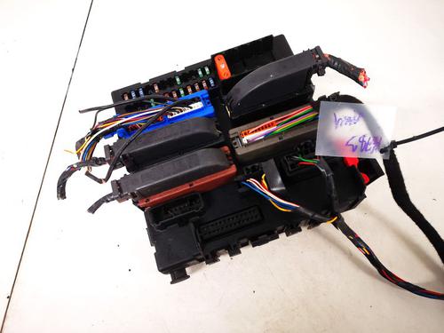 Used Fuse box SAAB 9-3 (YS3F, E79, D79, D75) 2.2 TiD (125 hp) 33090586