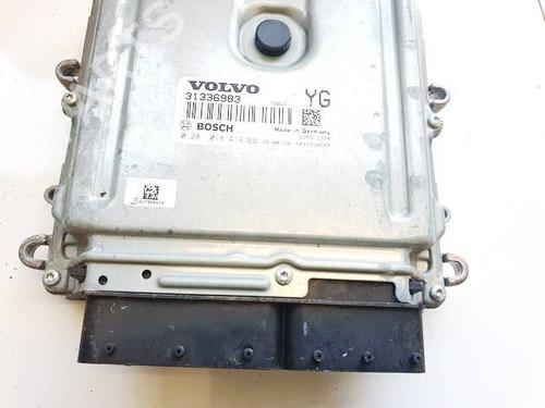engine-control-unit-ecu-mercedes-benz-e-class-w212-2009-2010-2011-2012-2013-2014-2015-2016-32589377 main image