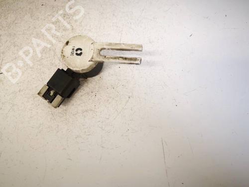 Switch CHEVROLET CRUZE Hatchback (J305) 1.7 D | BP38006597I30 - Image 2