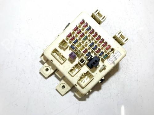 Used Fuse box Fuse box HYUNDAI ELANTRA III (XD) 2.0 CRDi (113 hp) 33515176 33515176