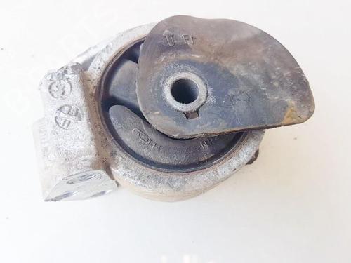 Used Engine mount Engine mount VOLVO V50 (545) 2.0 D (136 hp) 33524279 33524279