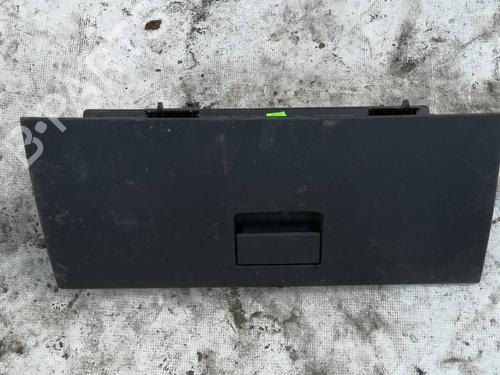 Handskerum Handskerum DODGE JOURNEY 2.0 CRD (140 hp) 35272421 35272421