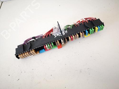 fuse-box-bmw-5-e39-1995-1996-1997-1998-1999-2000-2001-2002-2003-32905995 main image
