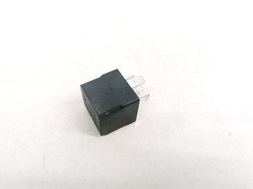 Used Electronic sensor Electronic sensor VOLVO S80 I (184) 2.4 (170 hp) 33092973 33092973