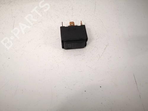 Used Switch Switch AUDI A6 C5 (4B2, 4B4) 2.5 TDI (150 hp) 33488758 33488758