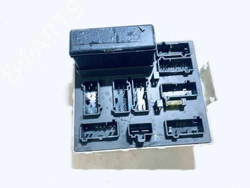 fuse-box-ford-focus-i-daw-dbw-1998-1999-2000-2001-2002-2003-2004-2005-2006-2007-2008-2009-33078151 main image
