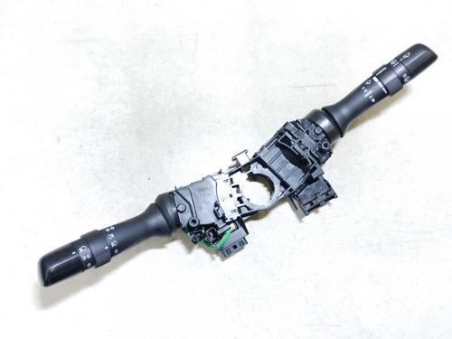 Used Warning switch Warning switch TOYOTA YARIS (_P15_) 1.5 (NCP150_) (109 hp) 35643210 35643210