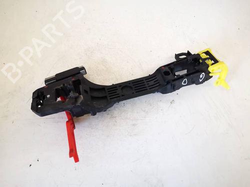 front-right-exterior-door-handle-toyota-verso-_r2_-2009-2010-2011-2012-2013-2014-2015-2016-2017-2018-35093776 main image