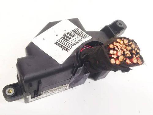 Used Fuse box VW PASSAT B6 (3C2) 2.0 TDI (170 hp) 32619974