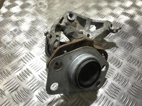 Used Engine mount Engine mount RENAULT CLIO I (B/C57_, 5/357_) 1.4 (B57J, C57J, B57P) (75 hp) 33491221 33491221