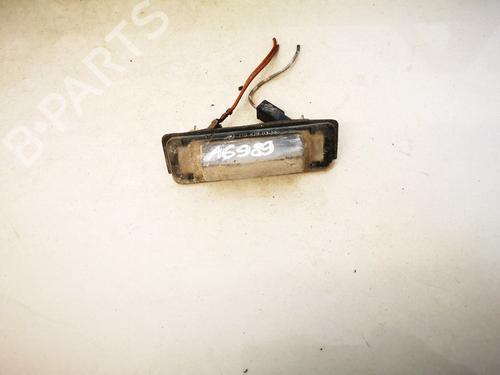 Luz matrícula Luz matrícula MERCEDES-BENZ E-CLASS (W210) E 220 CDI (210.006) (143 hp) 35512355 35512355