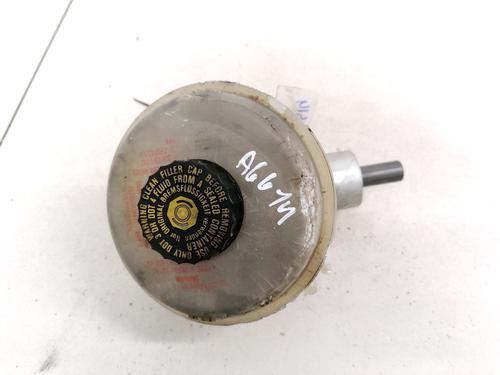 Used Brake master cylinder Brake master cylinder VW PASSAT B5 Variant (3B5) 1.9 TDI (90 hp) 35584040 35584040