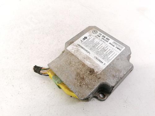ecu-airbags-vw-touran-1t1-1t2-2003-2004-2005-2006-2007-2008-2009-2010-2011-32912958 main image