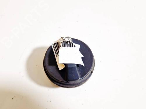 Used Fuel cap Fuel cap 35024174 35024174