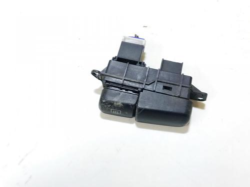 Used Switch Switch MITSUBISHI CARISMA (DA_) 1.9 TD (DA4A) (90 hp) 35601314 35601314