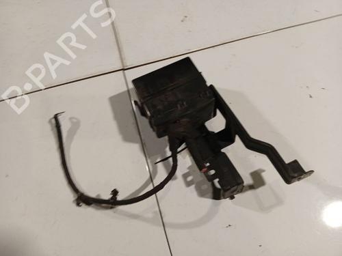 Used Fuse box Fuse box KIA CARENS III MPV (UN) 2.0 CRDi 140 (140 hp) 39895702 39895702