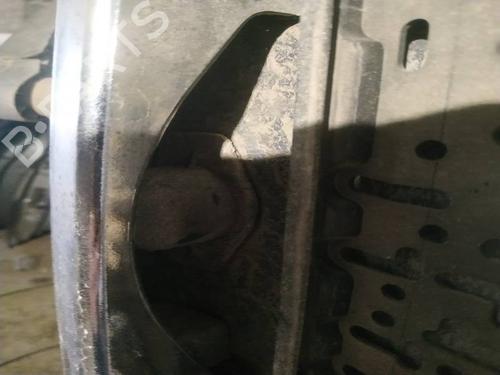 licence-plate-light-honda-fr-v-be-2004-35281394 main image