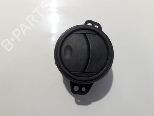 air-vent-toyota-rav-4-ii-_a2_-2000-2001-2002-2003-2004-2005-33505819 main image