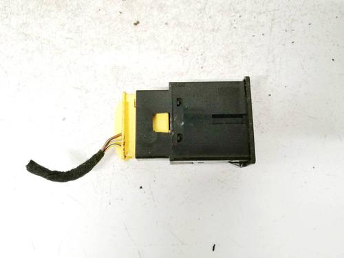 Used Switch SKODA SUPERB II (3T4) 2.0 TDI (140 hp) 32549028