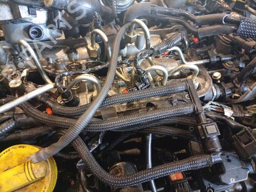 Used Injection rail Injection rail 38042011 38042011