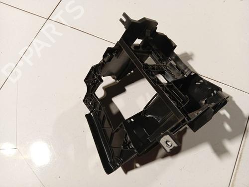 BP32557835O1 main image